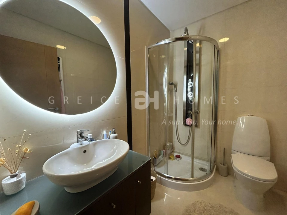 Apartamento T2 para Venda em Quarteira Foto 6