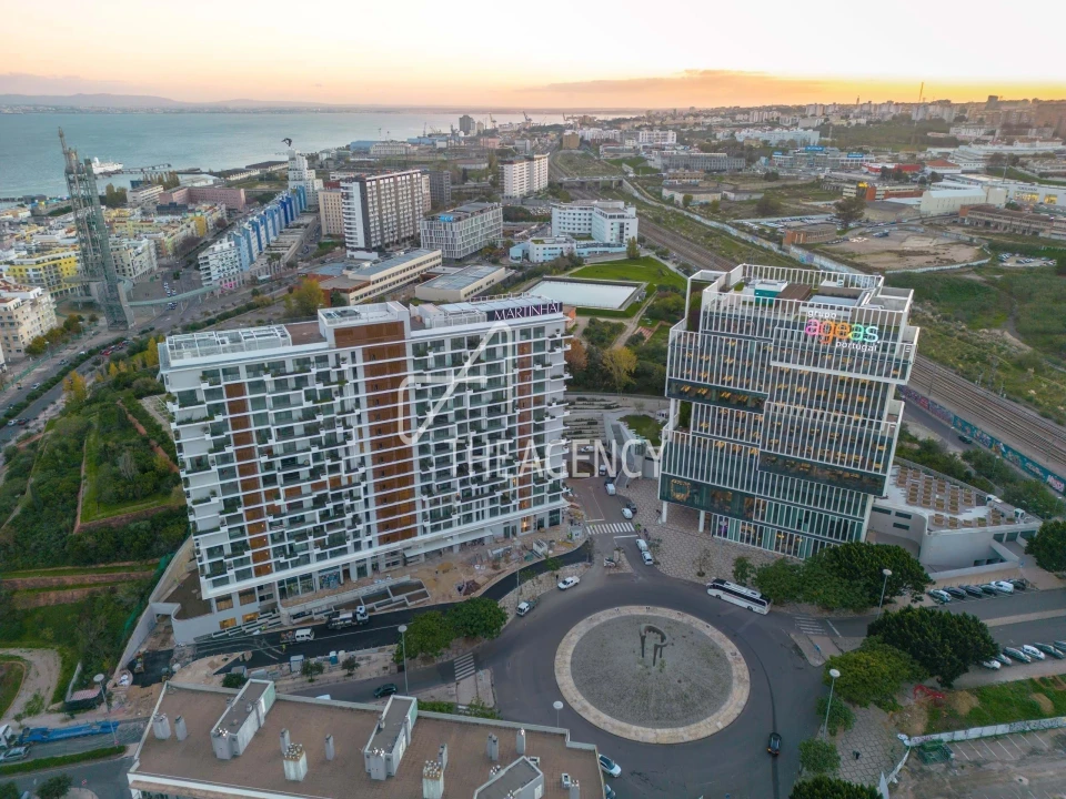 Apartamento T4 para Venda em Parque das Nações Foto 28