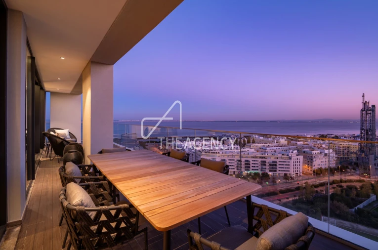 Apartamento T3 para Venda em Parque das Nações Foto 22