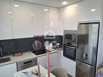 Apartamento T1 para Venda em Silvares, Pias, Nogueira e Alvarenga