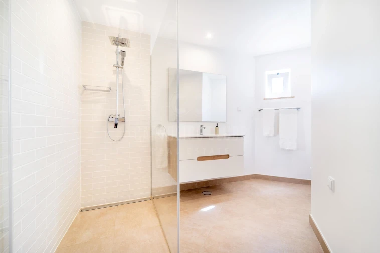 Apartamento T2 para Venda em Lagoa e Carvoeiro Foto 29