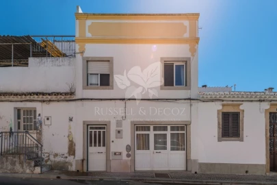 Moradia T2 para Venda em Faro (Sé e São Pedro)