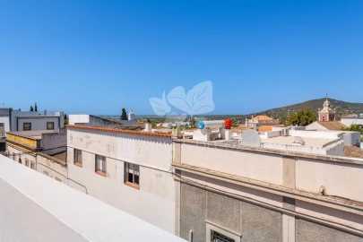 Moradia T2 para Venda em Faro (Sé e São Pedro)