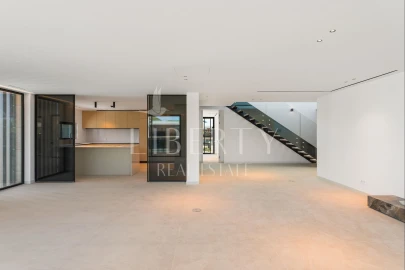 Apartamento T3 para Venda em Almancil