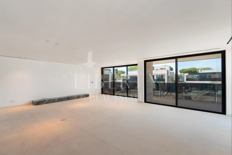 Apartamento T3 para Venda em Almancil Foto 7