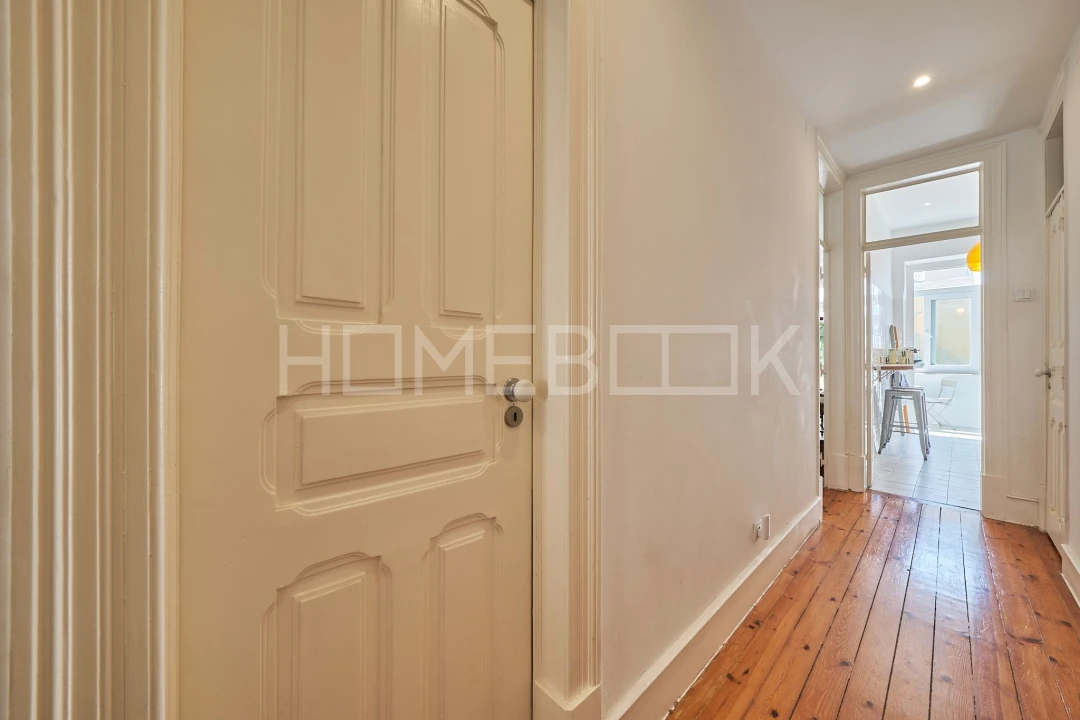 Apartamento T2 para Venda em Arroios Foto 12