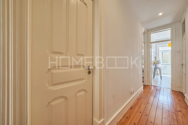 Apartamento T2 para Venda em Arroios Foto 12