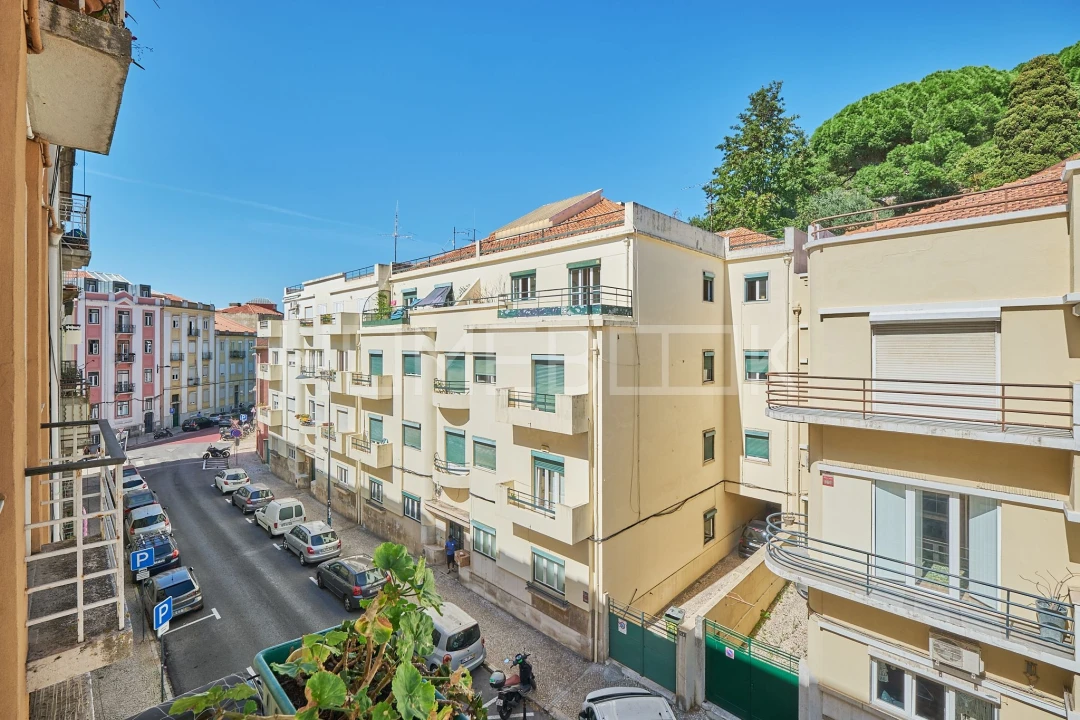 Apartamento T2 para Venda em Arroios Foto 24