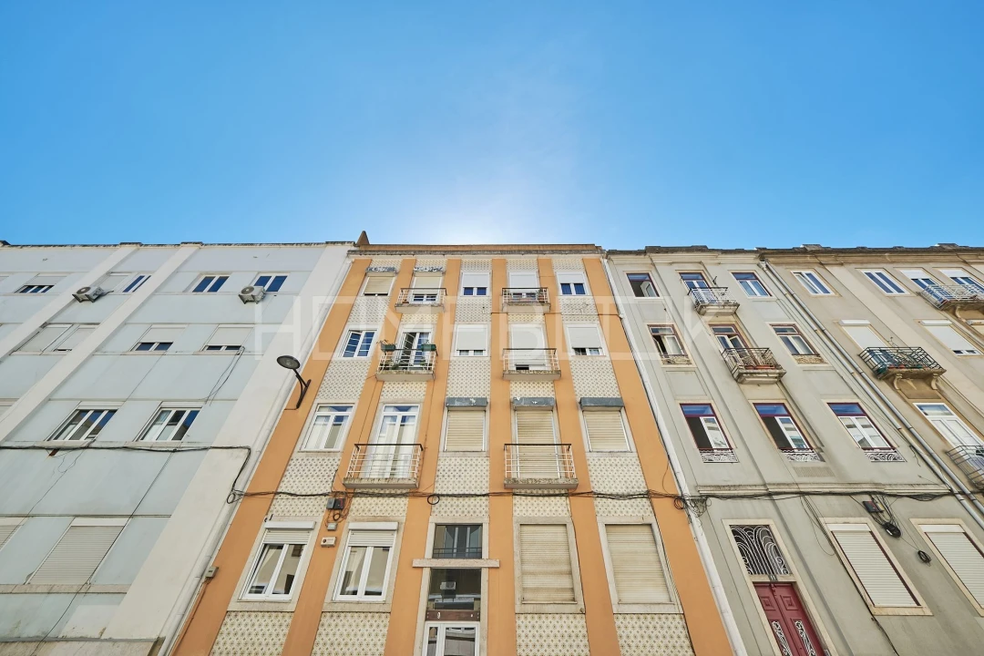 Apartamento T2 para Venda em Arroios Foto 23
