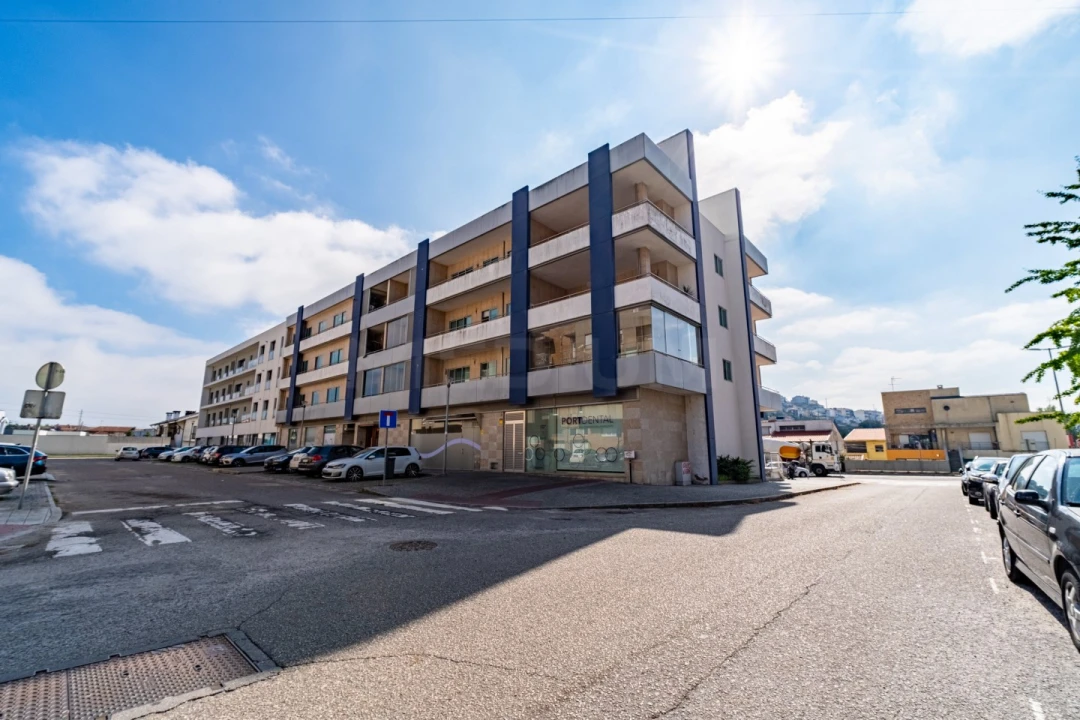 Apartamento T1 para Venda em Alfena Foto 1