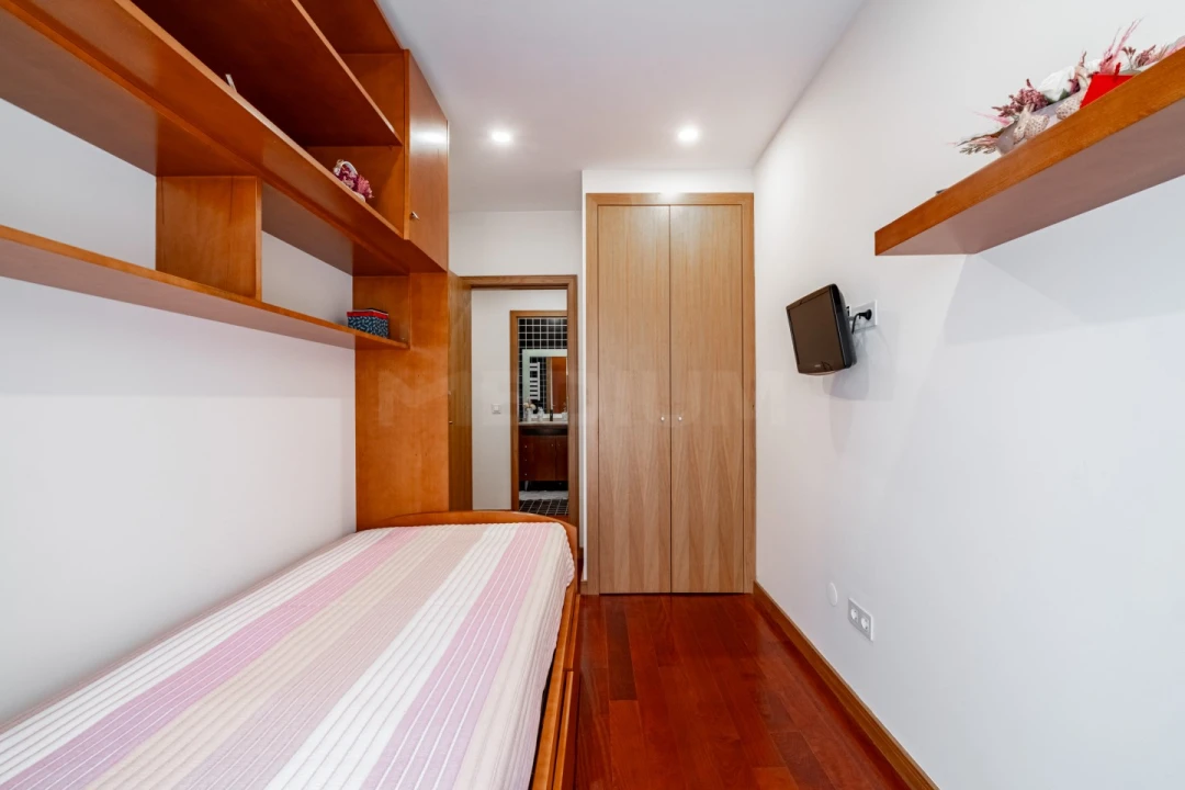 Apartamento T1 para Venda em Alfena Foto 18