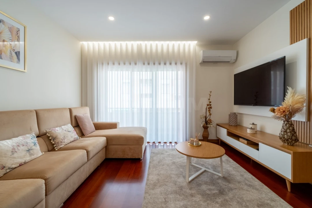 Apartamento T1 para Venda em Alfena Foto 5