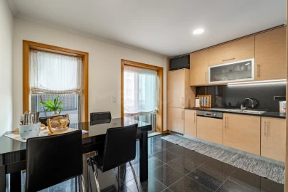 Apartamento T1 para Venda em Alfena
