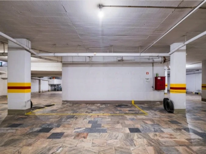 Apartamento T1 para Venda em Cascais e Estoril Foto 19