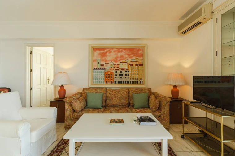 Apartamento T1 para Venda em Cascais e Estoril Foto 6