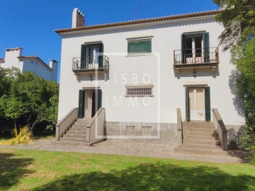 Moradia T5 para Venda em Cascais e Estoril