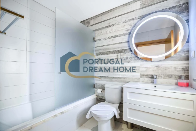Moradia T6 para Venda em Faro (Sé e São Pedro) Foto 28