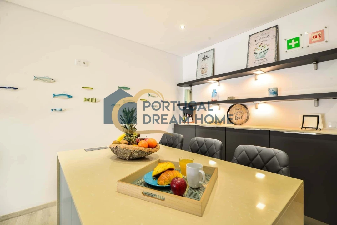 Moradia T6 para Venda em Faro (Sé e São Pedro) Foto 30