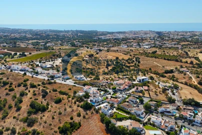 Moradia T4 para Venda em Albufeira e Olhos de Água