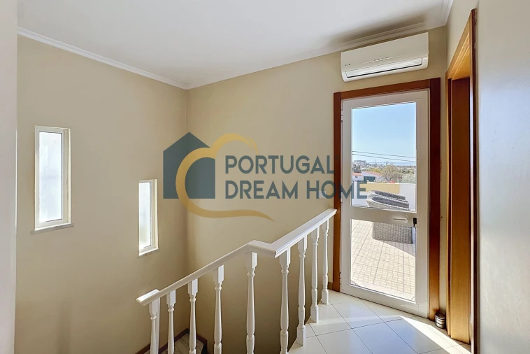 Moradia T4 para Venda em Albufeira e Olhos de Água Foto 22