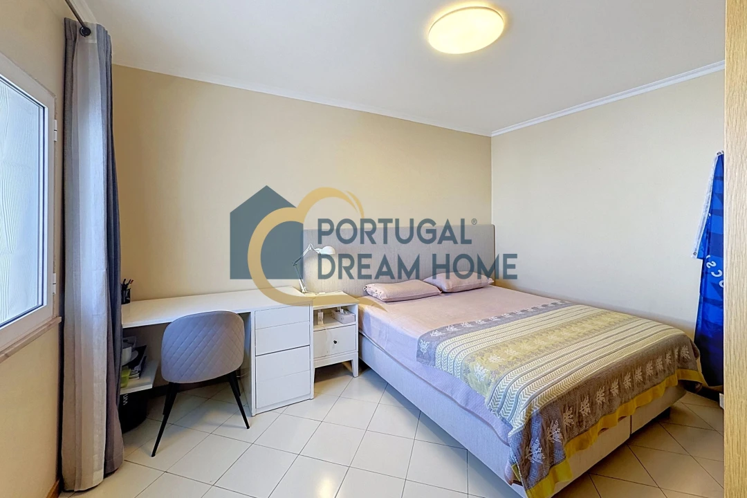 Moradia T4 para Venda em Albufeira e Olhos de Água Foto 13