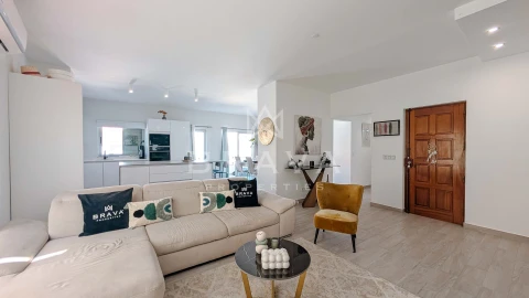 Apartamento T2 para Venda em Quarteira