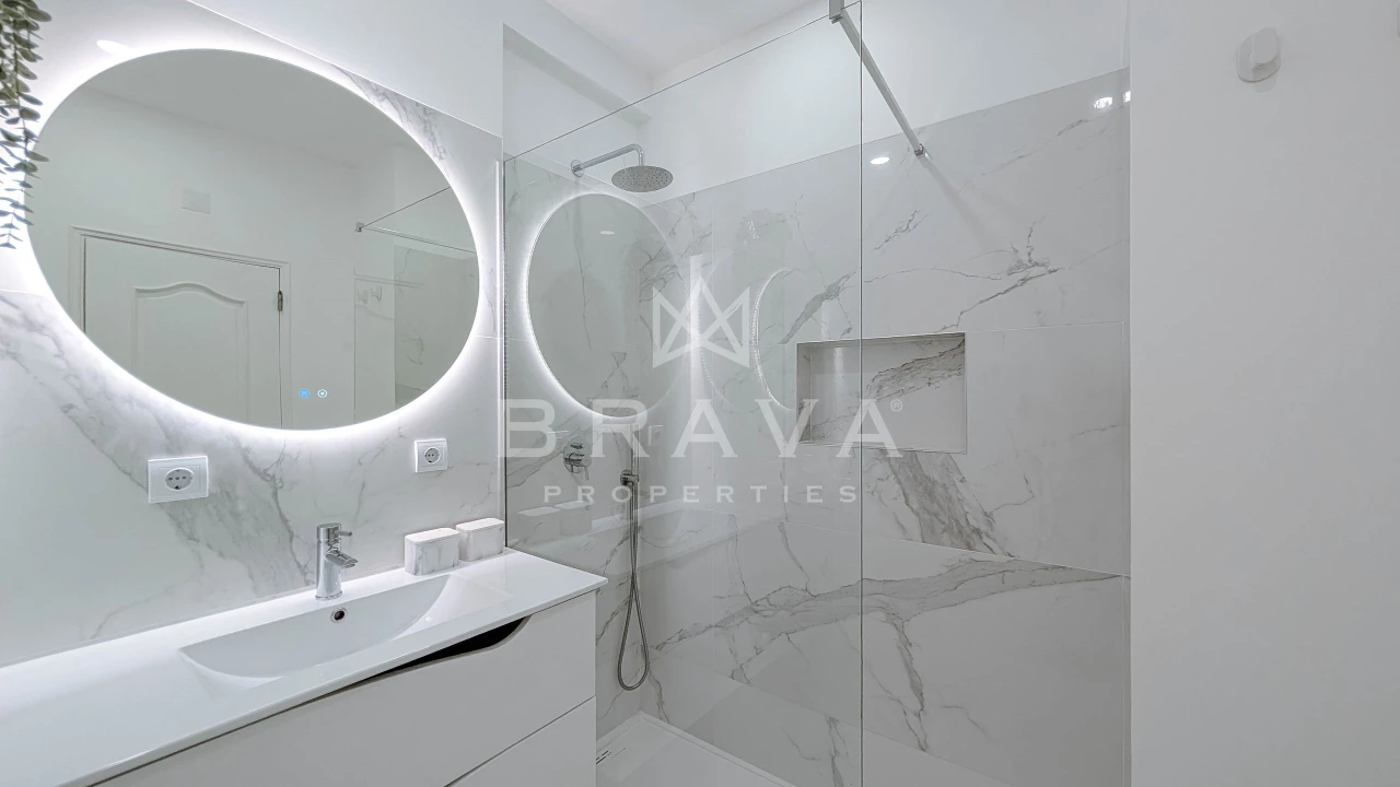 Apartamento T2 para Venda em Quarteira Foto 18
