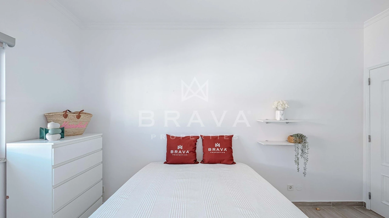 Apartamento T2 para Venda em Quarteira Foto 20