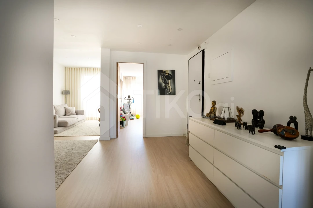 Apartamento T2 para Venda em Venteira Foto 8