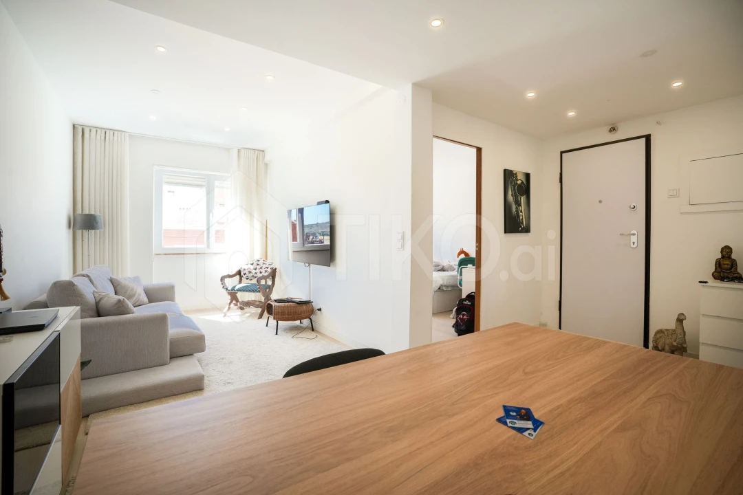 Apartamento T2 para Venda em Venteira Foto 4