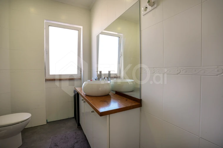 Apartamento T2 para Venda em Venteira Foto 17