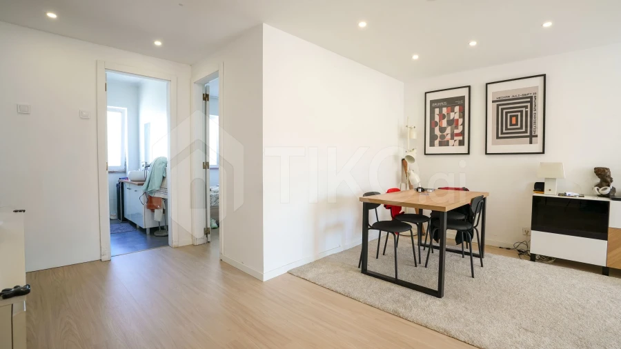 Apartamento T2 para Venda em Venteira