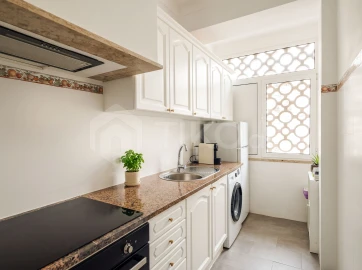 Apartamento T1 para Venda em Arroios