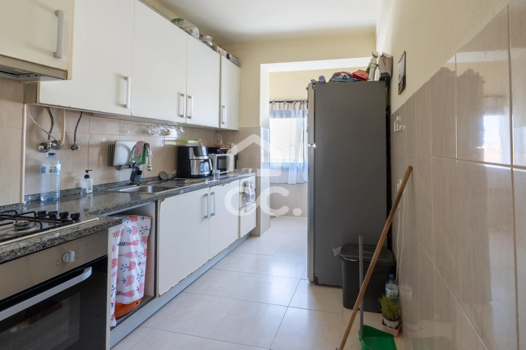 Apartamento T2 para Venda em Baixa da Banheira e Vale da Amoreira Foto 1