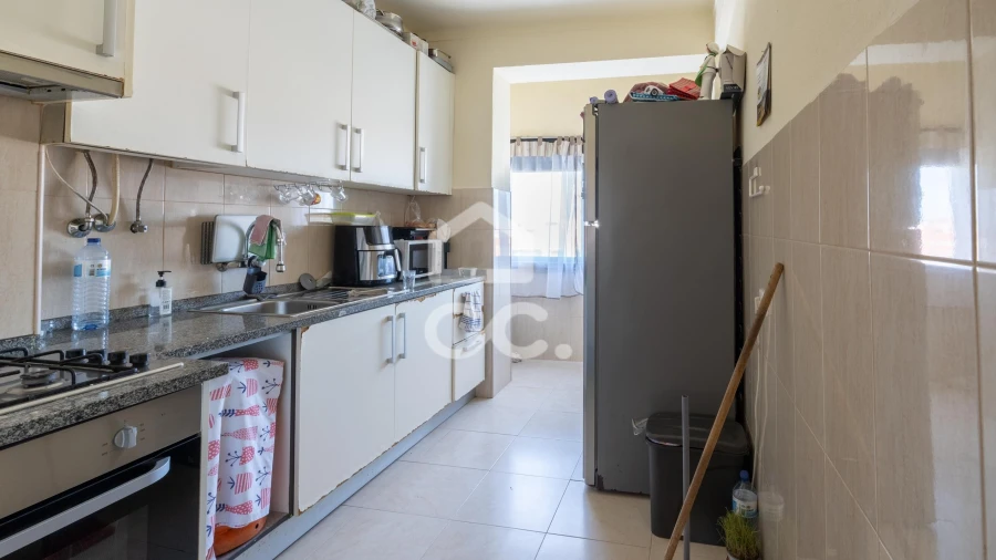 Apartamento T2 para Venda em Baixa da Banheira e Vale da Amoreira