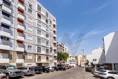 Apartamento T2 para Venda em Faro (Sé e São Pedro)
