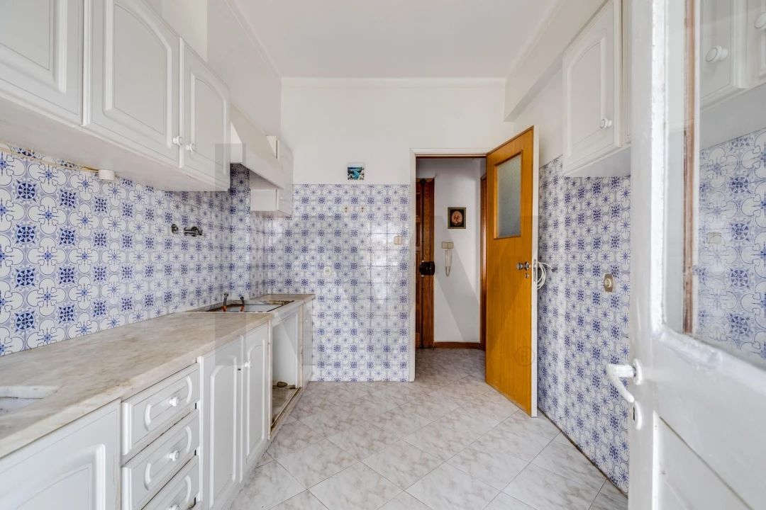 Apartamento T2 para Venda em Faro (Sé e São Pedro) Foto 18