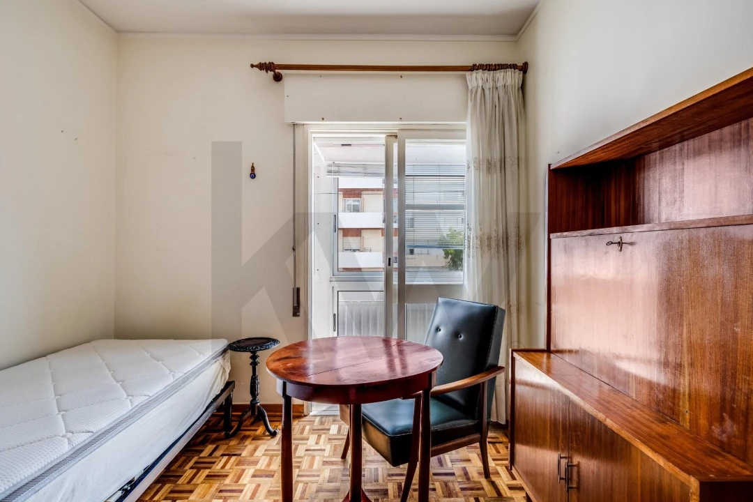 Apartamento T2 para Venda em Faro (Sé e São Pedro) Foto 12