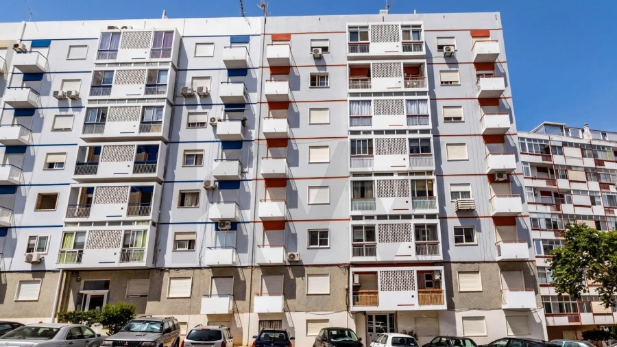 Apartamento T2 para Venda em Faro (Sé e São Pedro)