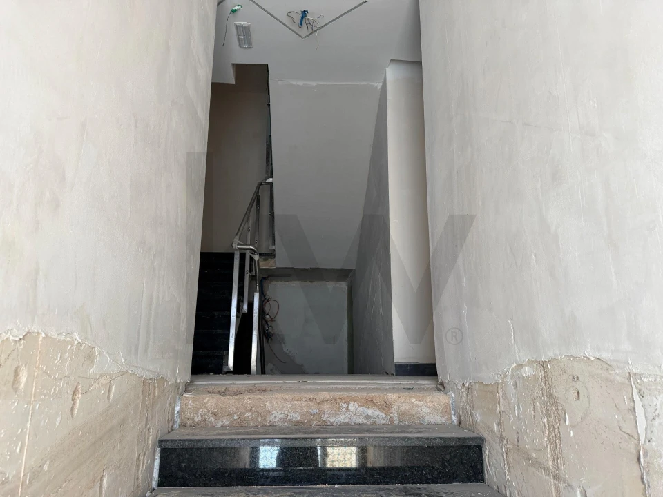 Prédio para Venda em Faro (Sé e São Pedro) Foto 15