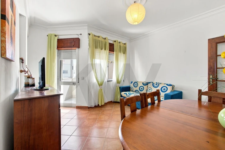 Apartamento T1 para Venda em Faro (Sé e São Pedro) Foto 10