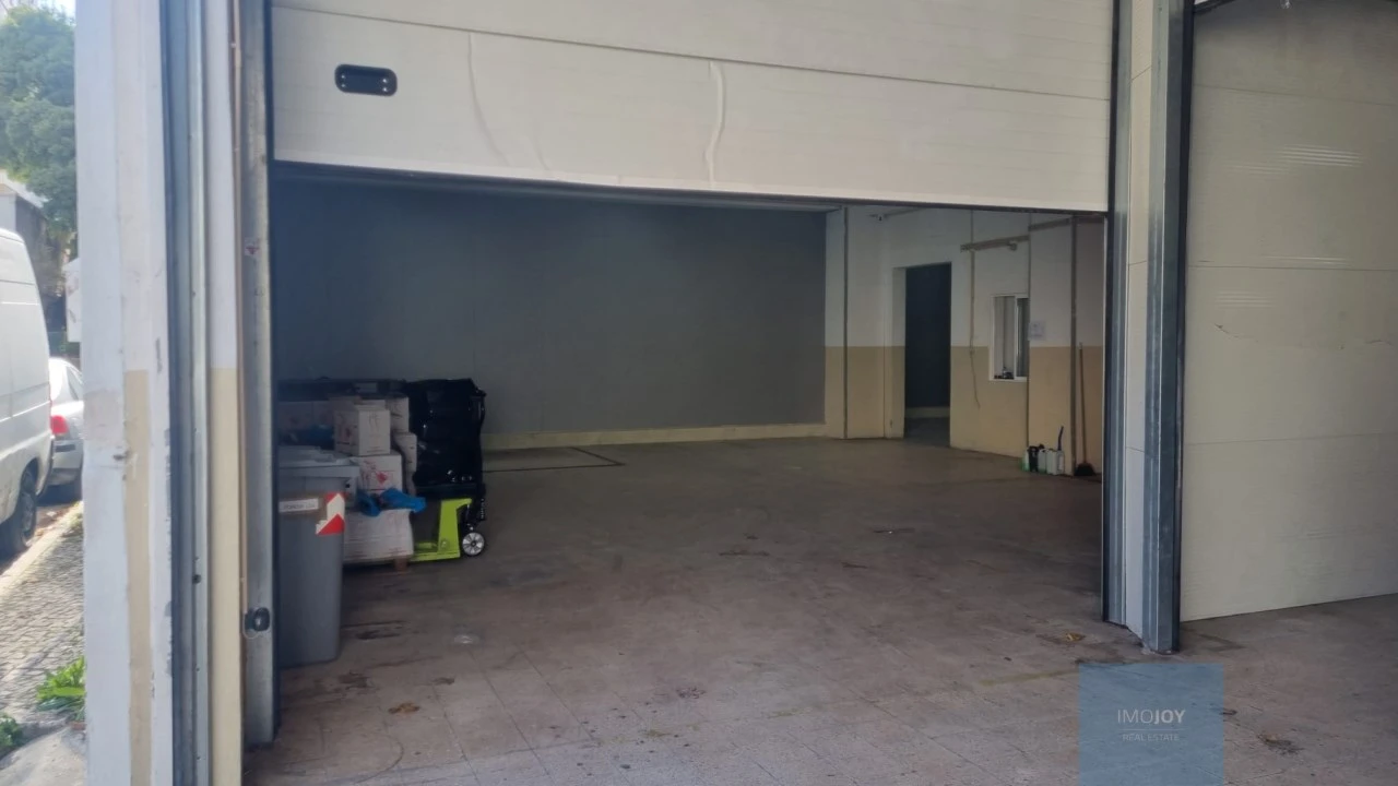 Armazém para Arrendamento em Loures Foto 2