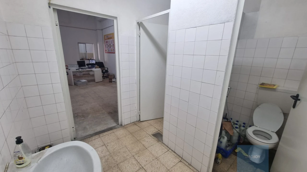 Armazém para Arrendamento em Loures Foto 13