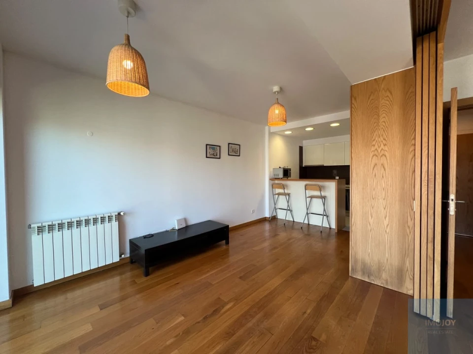 Apartamento T1 para Arrendamento em Paranhos Foto 5