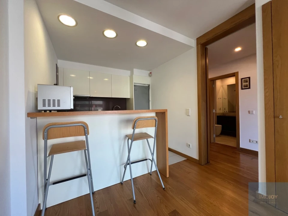 Apartamento T1 para Arrendamento em Paranhos Foto 10