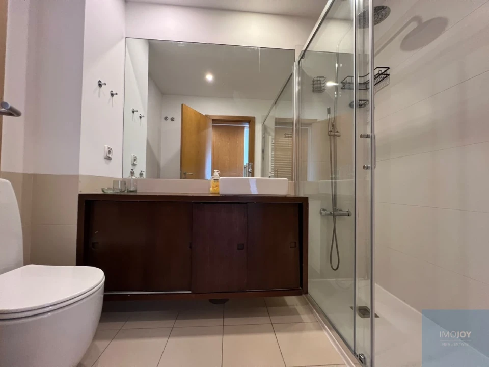 Apartamento T1 para Arrendamento em Paranhos Foto 19
