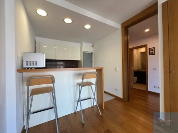 Apartamento T1 para Arrendamento em Paranhos