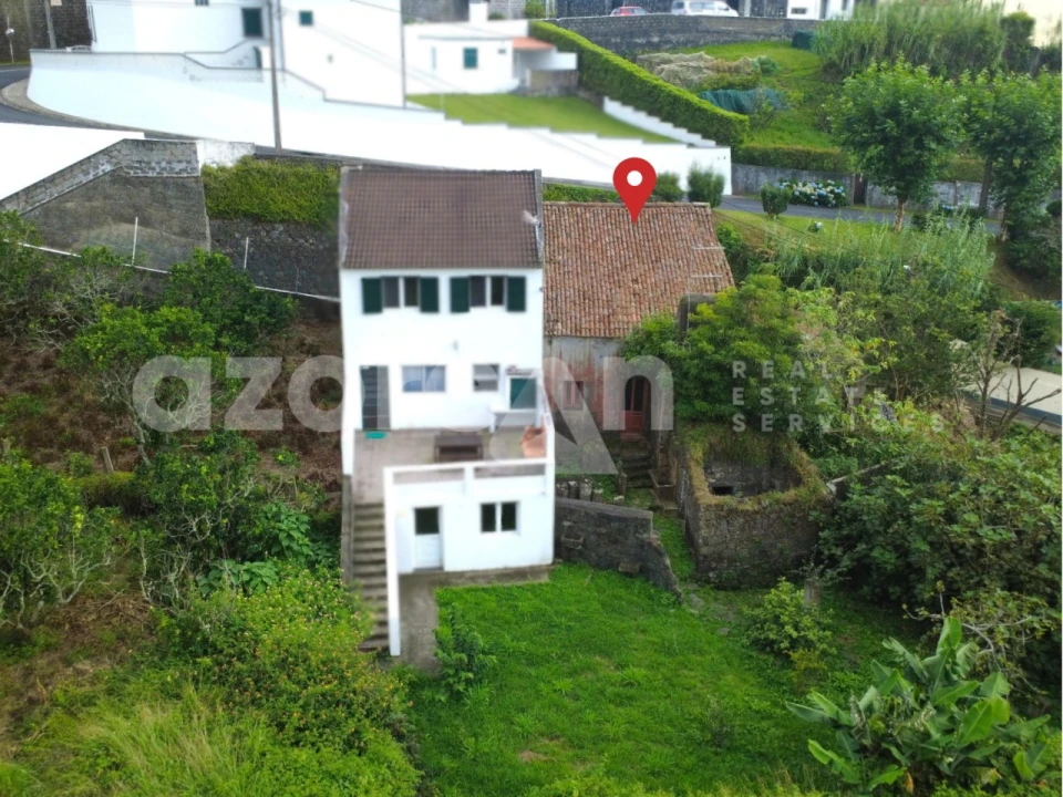 Moradia T2 para Venda em Ribeira Chã Foto 4