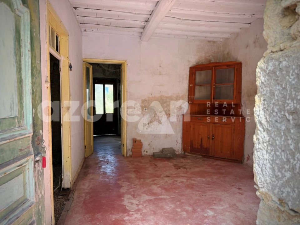 Moradia T2 para Venda em Ribeira Chã Foto 5