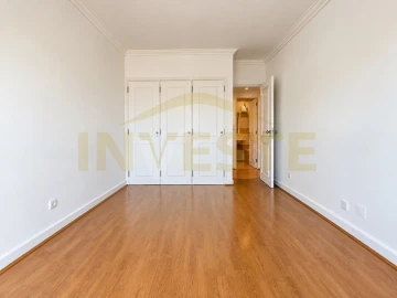 Apartamento T3 para Arrendamento em Cascais e Estoril